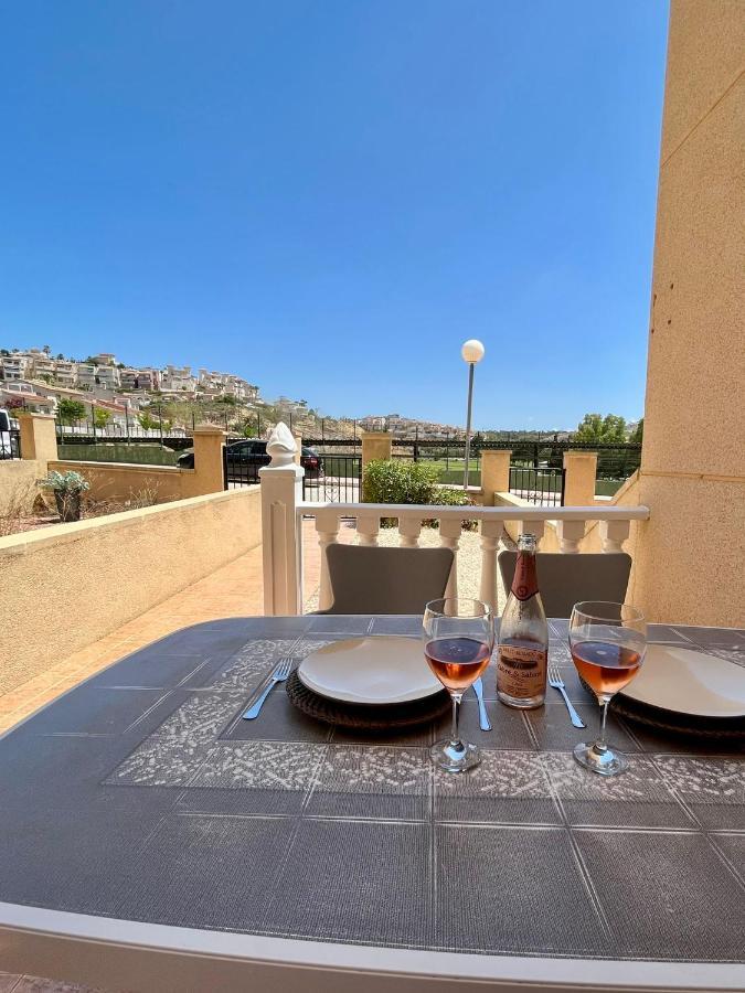 אליקאנטה Tranquil Self Catering Golf Course Apartment מראה חיצוני תמונה