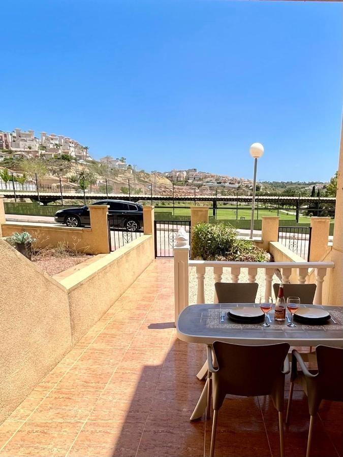 אליקאנטה Tranquil Self Catering Golf Course Apartment מראה חיצוני תמונה