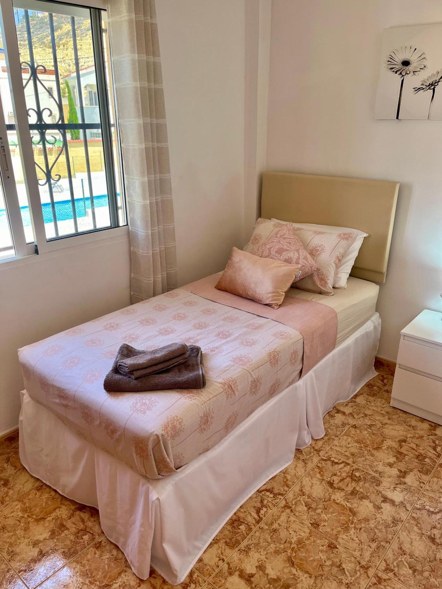 אליקאנטה Tranquil Self Catering Golf Course Apartment מראה חיצוני תמונה